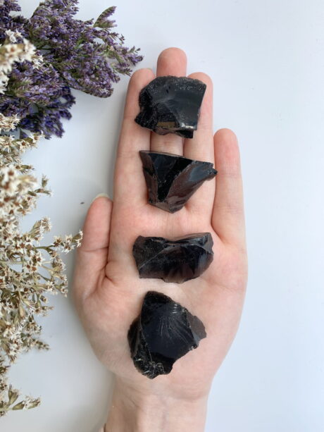 Obsydian - surowa bryłka