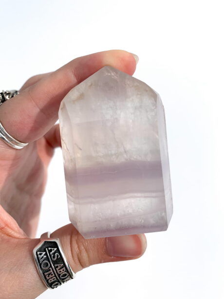 Fluoryt lawendowy wieża - numer 08