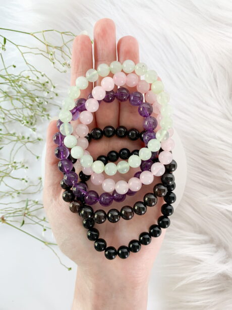 Bransoletki z minerałów