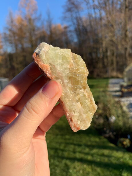 Kalcyt kiwi surowa bryłka - nr 1